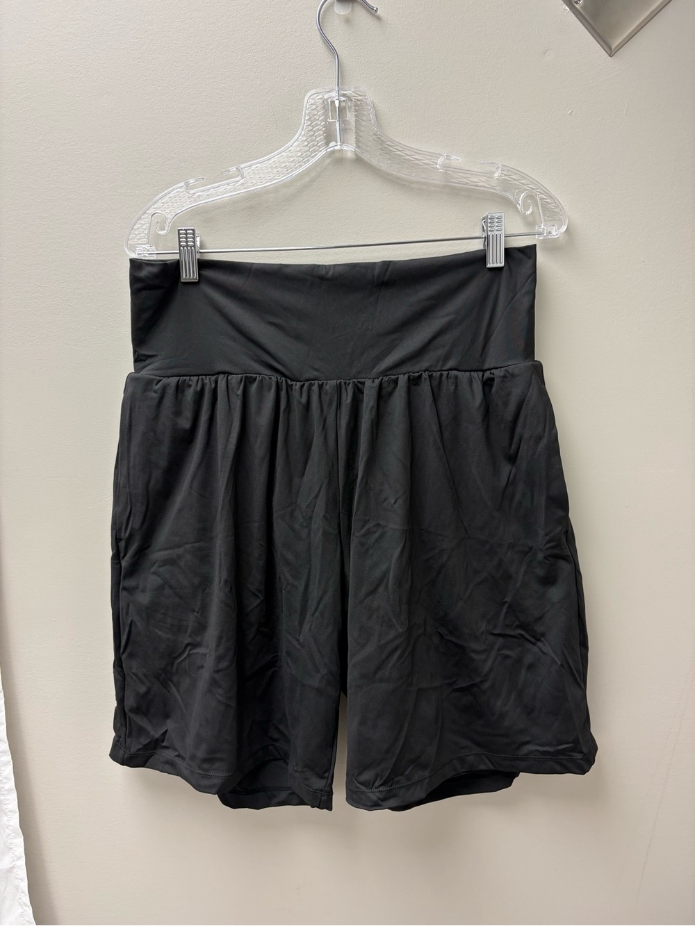Halara SoftlyZero Airy Super High-Waisted 9” Shorts – Black